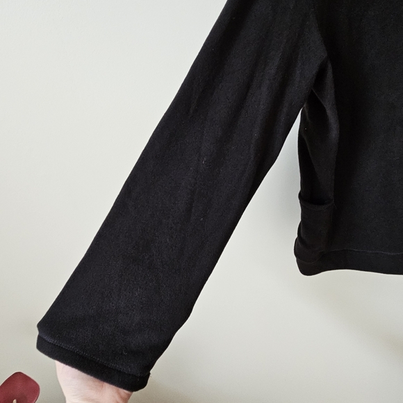 Cuddl Duds Fleece Top with Pockets - Picture 3 of 8